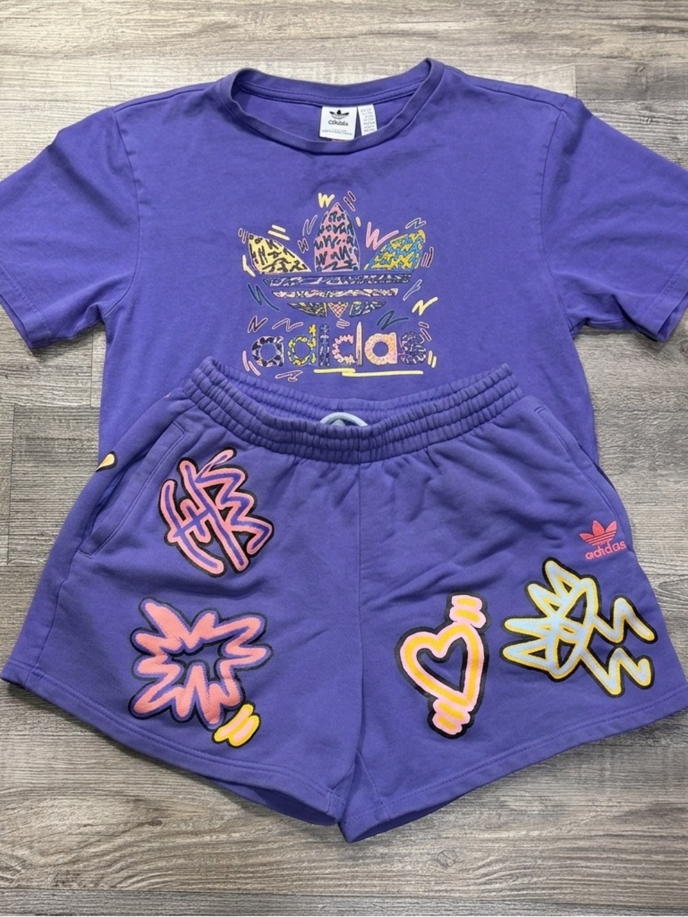 Adidas Originals x Kris Andrew Purple Love Unites Trefoil Shirt and Shorts READ*
